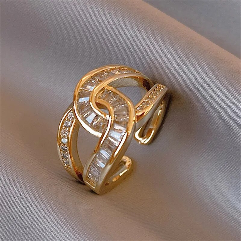 Unity - Knotted Elegant Adjustable Ring