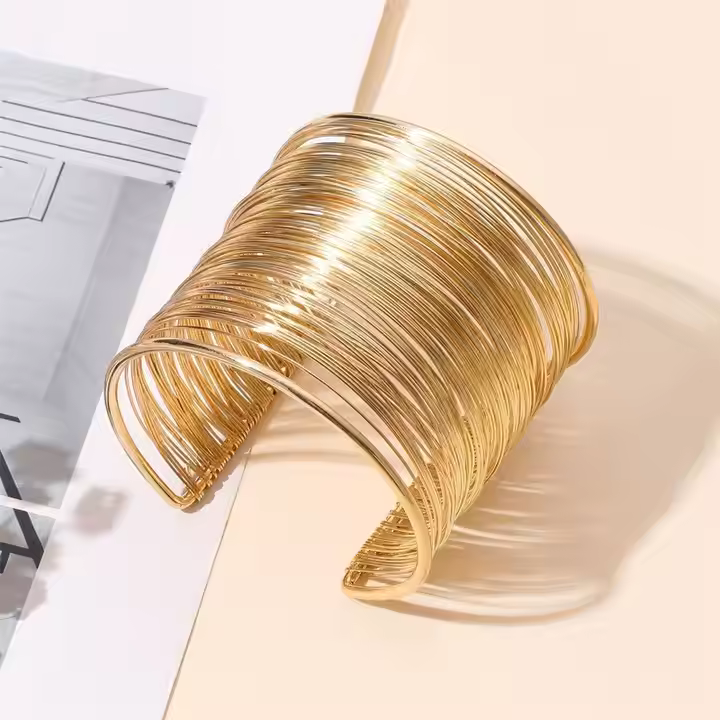 Katerina - Retro Gold Bracelet