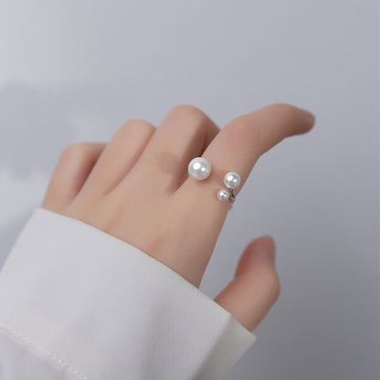 Adjustable Trio Pearl Ring