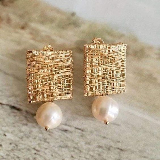 Timeless Pearl & Gold Vintage Earrings